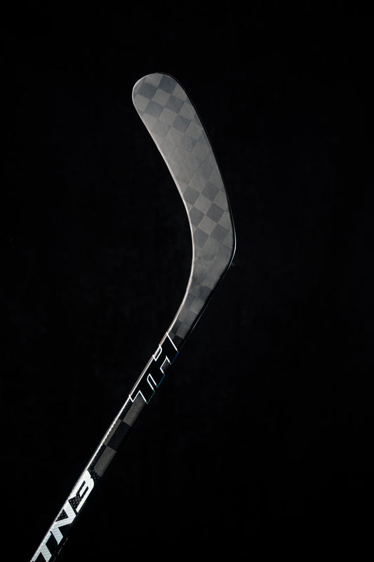 Senior 345g Boron CUSTOM Taggs Hockey - ACTN3